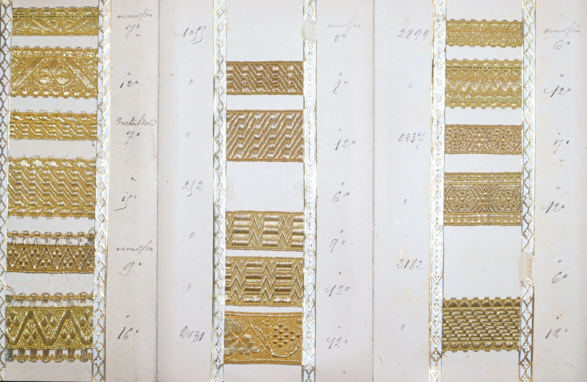 [Trade Catalogue] Concertina of Fabric Decorative Trim