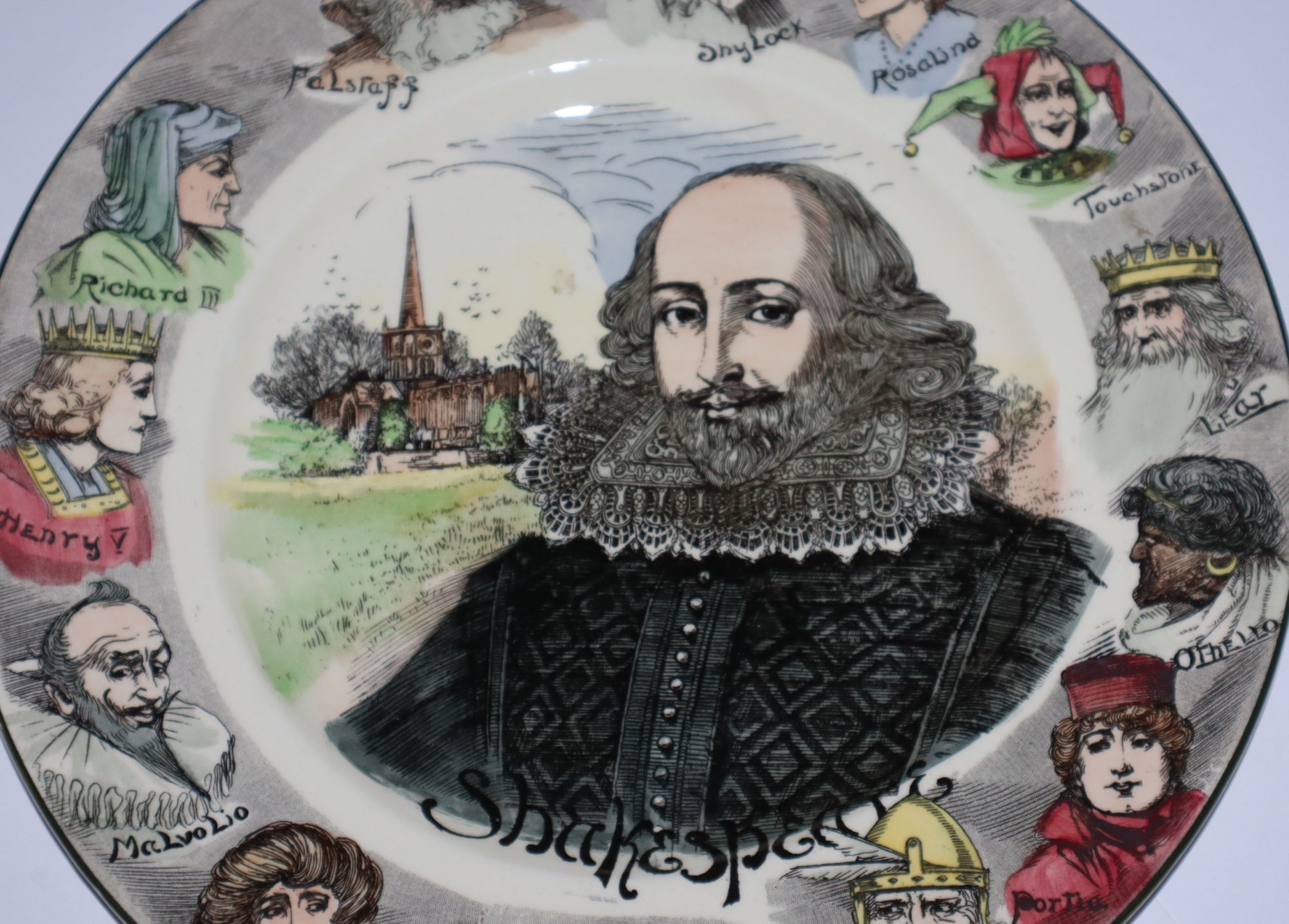 [China] Decorative Shakespeare Wall Plate made by Royal Doulton. 