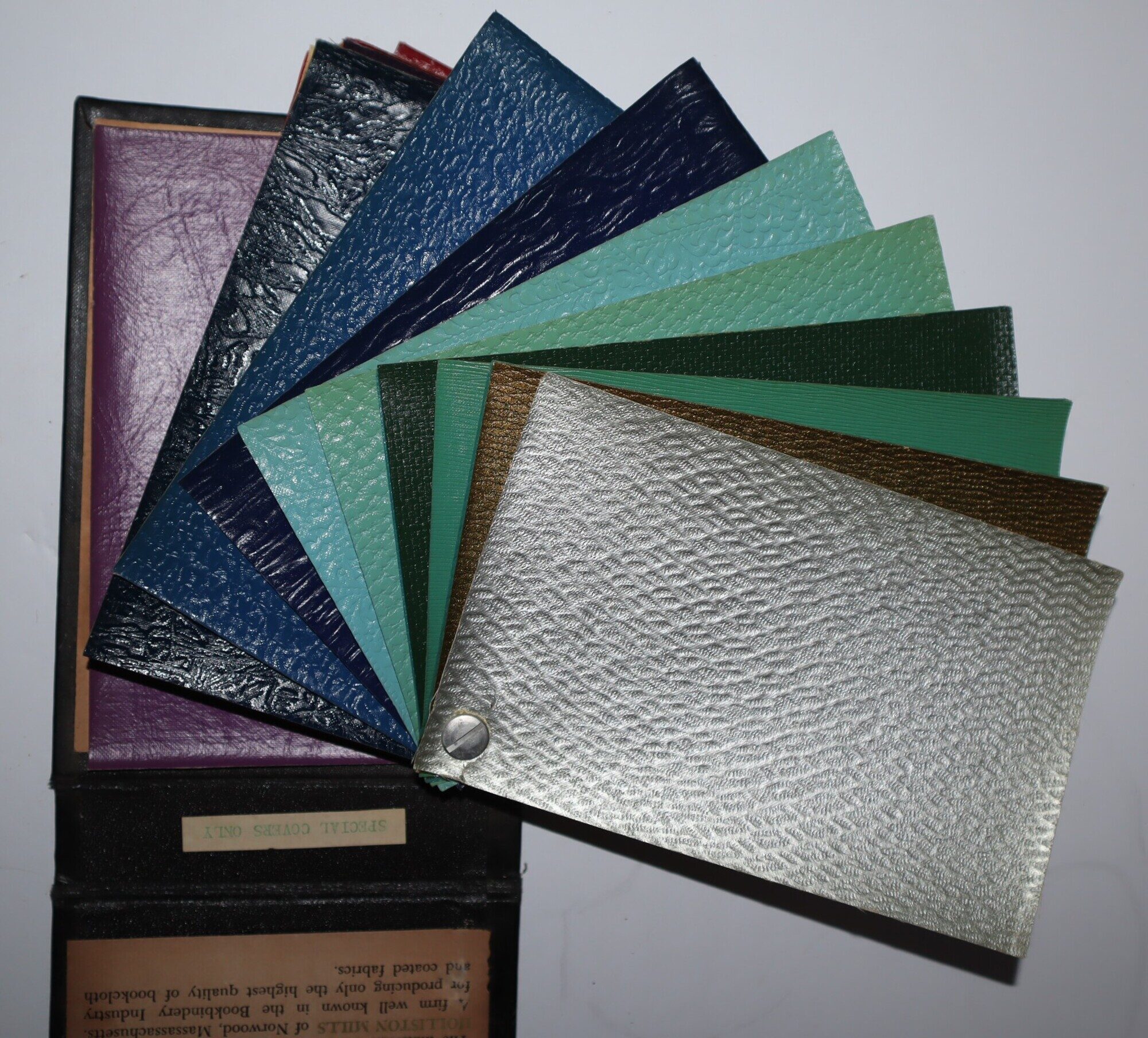 Universal Bookbindery Base Colors & Graining Patterns